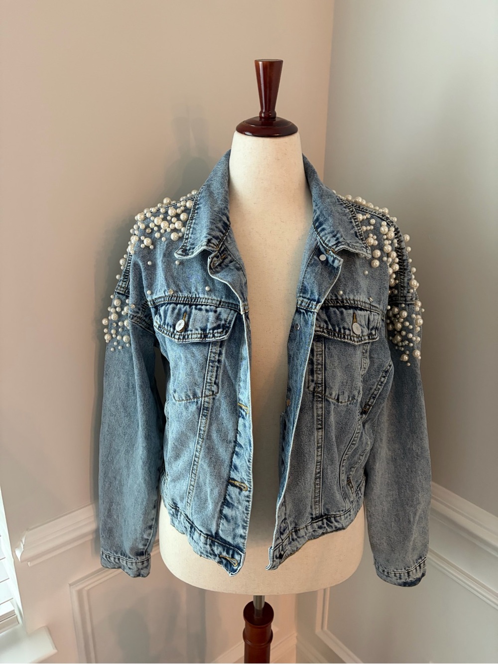 Denim Jacket embellished with Pearls and Rhinestones | size medium